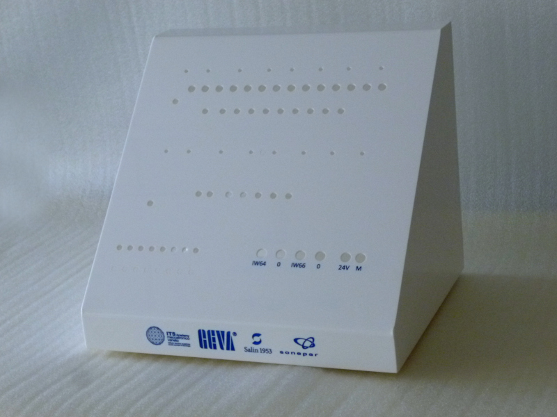 struttura plexiglass metacrilato bianco